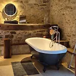 Casa vacanze Le Colombié Superbe Maison En Pierre Rénovée *