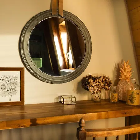 Hébergement de vacances Le Colombié Superbe Maison En Pierre Rénovée